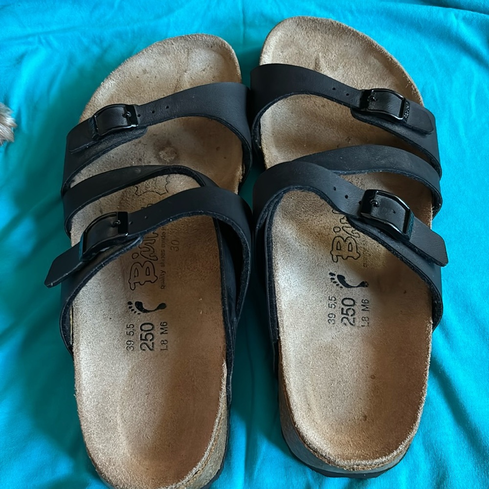Women’s Birkenstock (Birki’s)